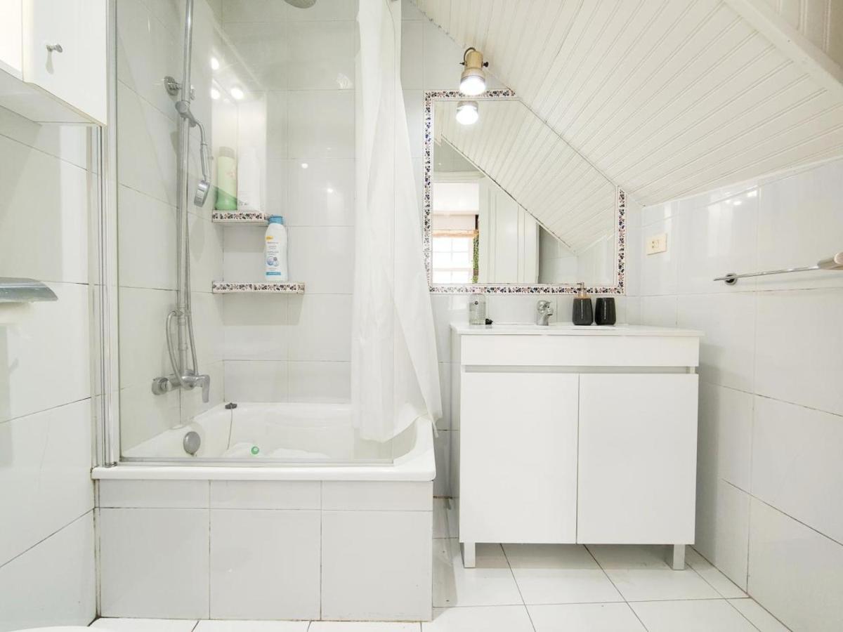 Little House Apartment Vigo Bagian luar foto