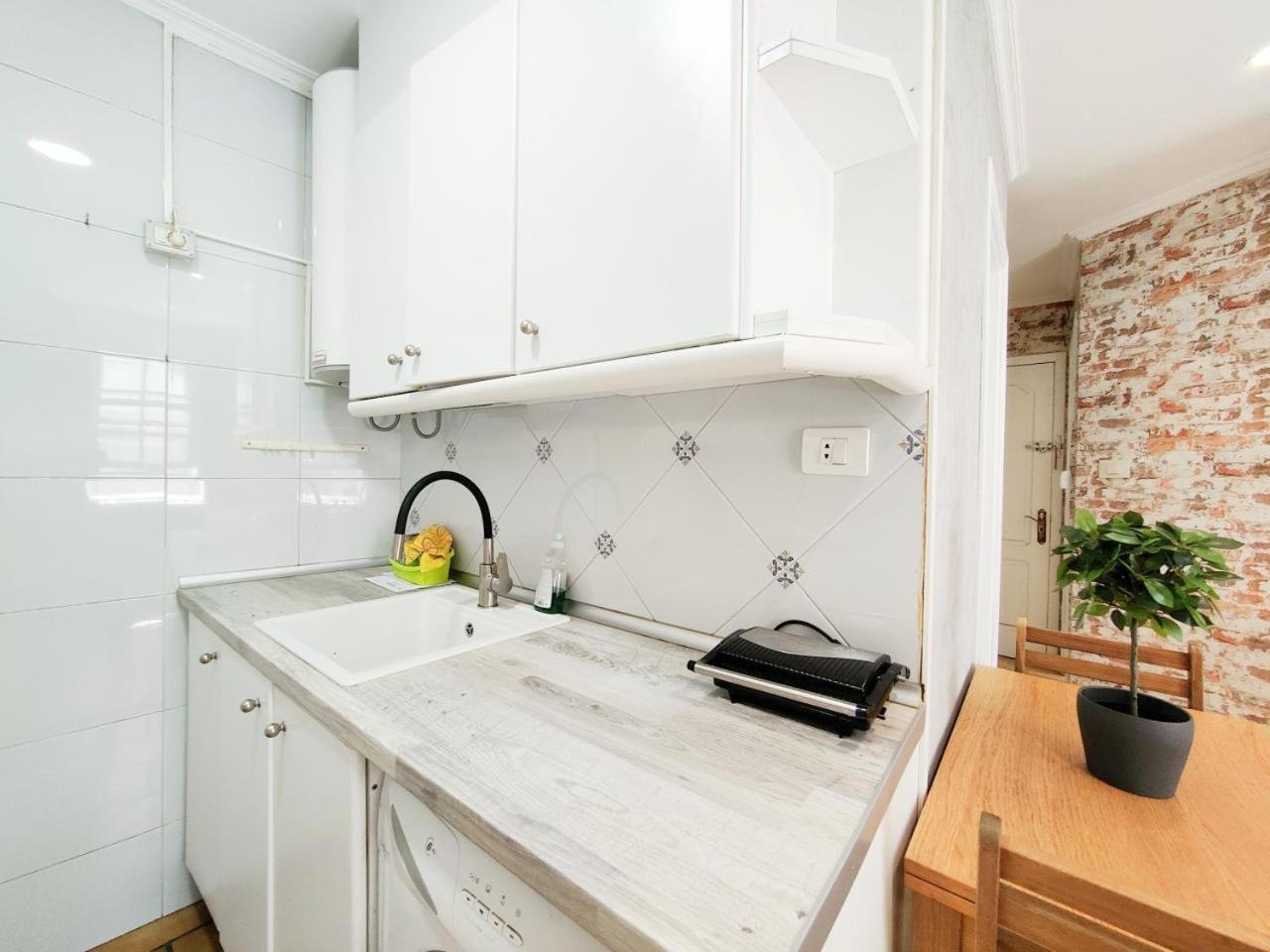 Little House Apartment Vigo Bagian luar foto